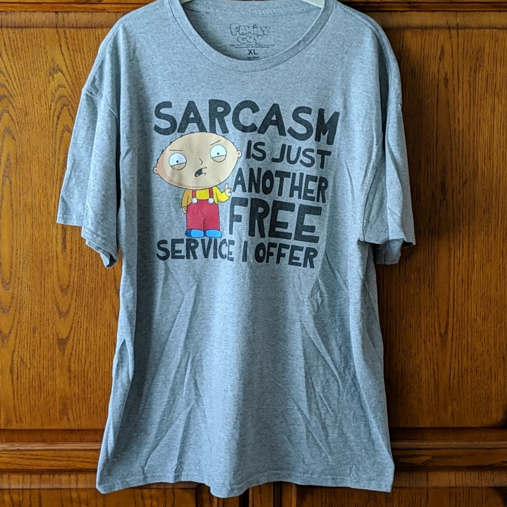 Family Guy T-Shirt NWOT